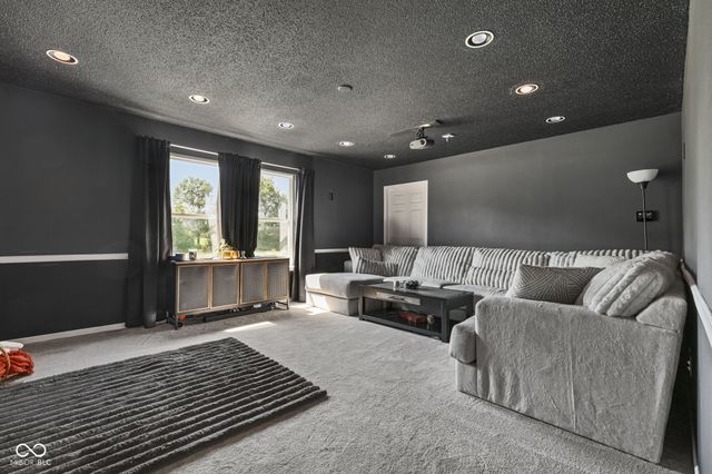 2545 Harvest Moon Drive, Greenwood, IN 46143