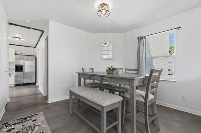 2545 Harvest Moon Drive, Greenwood, IN 46143