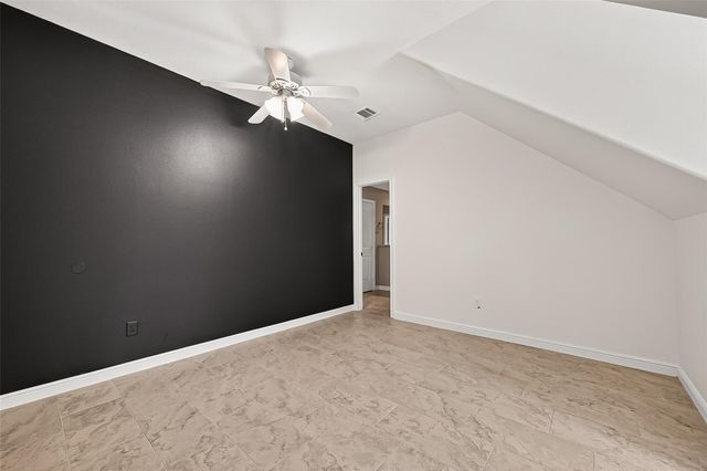 22040 Robins Road, Hockley, TX 77447