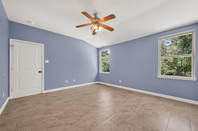 22040 Robins Road, Hockley, TX 77447
