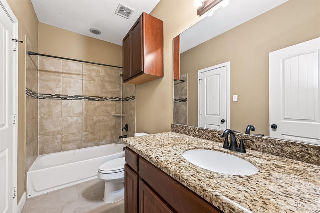 22040 Robins Road, Hockley, TX 77447