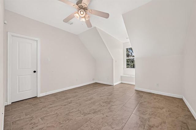 22040 Robins Road, Hockley, TX 77447