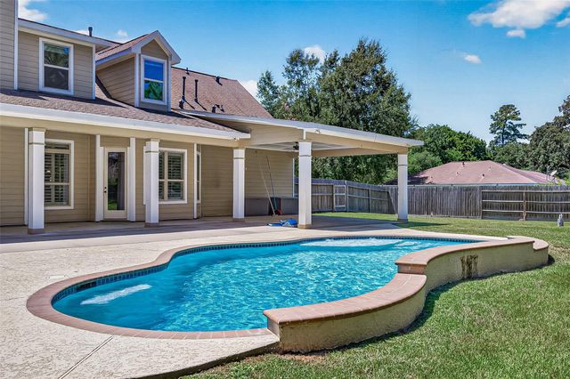 22040 Robins Road, Hockley, TX 77447