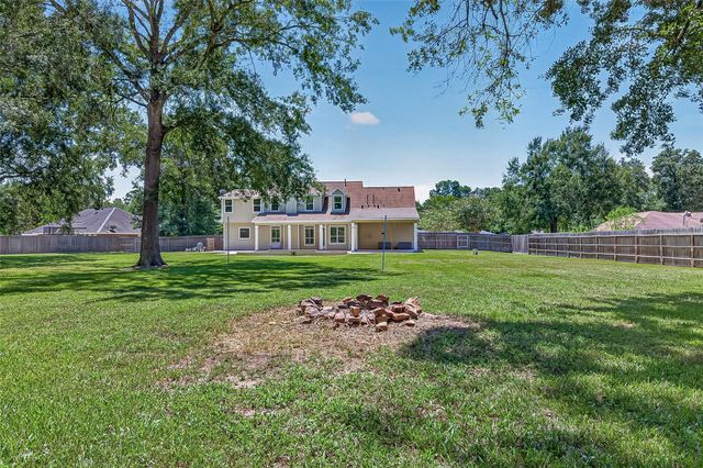 22040 Robins Road, Hockley, TX 77447