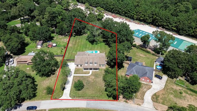 22040 Robins Road, Hockley, TX 77447