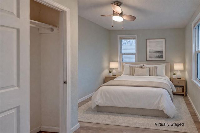 1204 E Salisbury Road, Independence, MO 64050