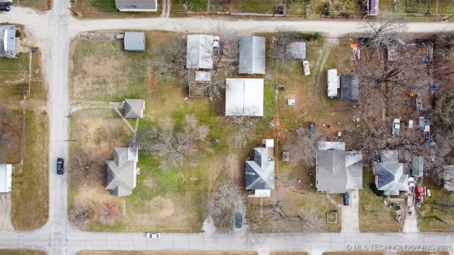 460 N Gunter, Vinita, OK 74301