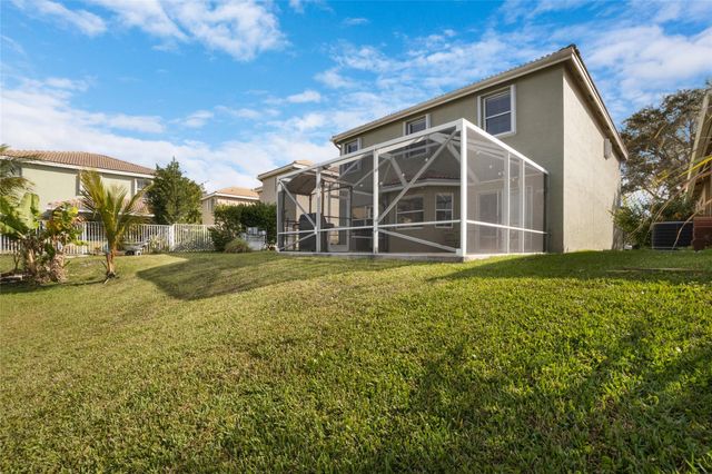 7139 Crescent Creek Way, Coconut Creek, FL 33073