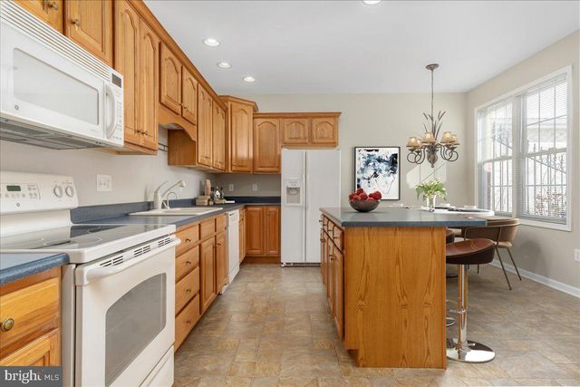 1845 MERIDIAN DR, Hagerstown, MD 21742