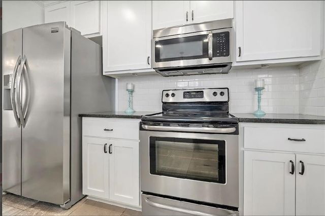 1170 Wellington S Court, Mobile, AL 36695