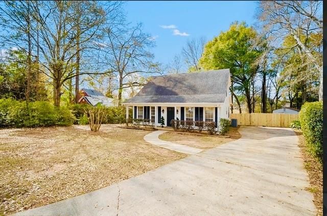 1170 Wellington S Court, Mobile, AL 36695