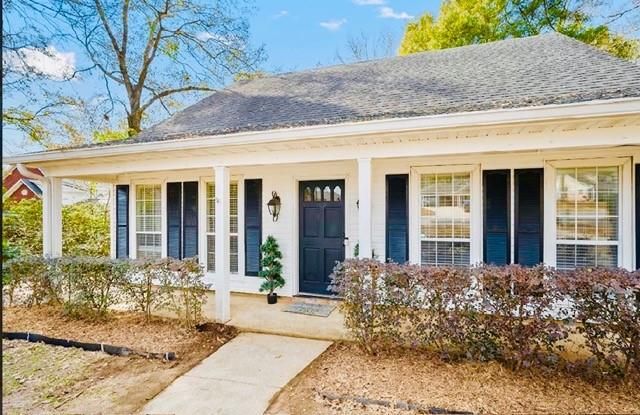 1170 Wellington S Court, Mobile, AL 36695