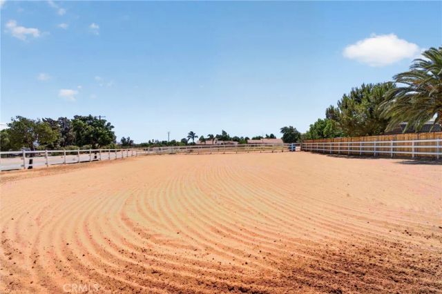 35962 52nd East, Palmdale, CA 93552