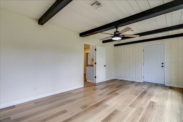 1333 N Dellrose Ave, Wichita, KS 67208