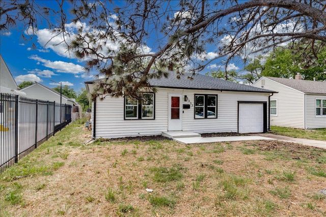 1333 N Dellrose Ave, Wichita, KS 67208