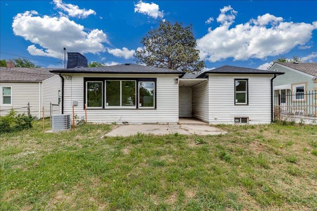 1333 N Dellrose Ave, Wichita, KS 67208