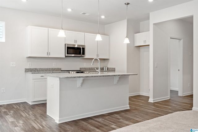 9368 BRUNSWICK AVENUE, Kimberly, AL 35091