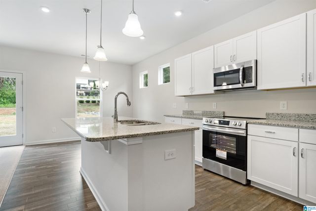 9368 BRUNSWICK AVENUE, Kimberly, AL 35091