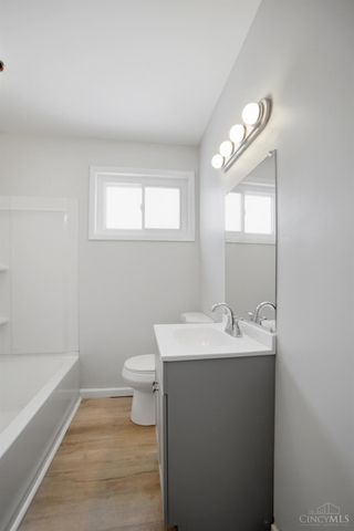 10240 Panola Drive, Woodlawn, OH 45215