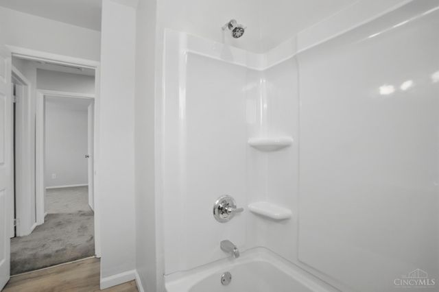 10240 Panola Drive, Woodlawn, OH 45215