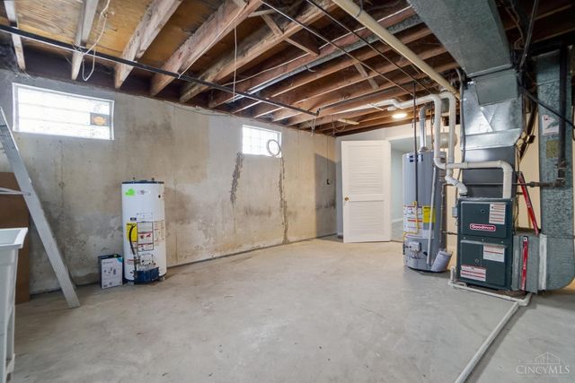 10240 Panola Drive, Woodlawn, OH 45215