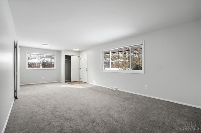 10240 Panola Drive, Woodlawn, OH 45215