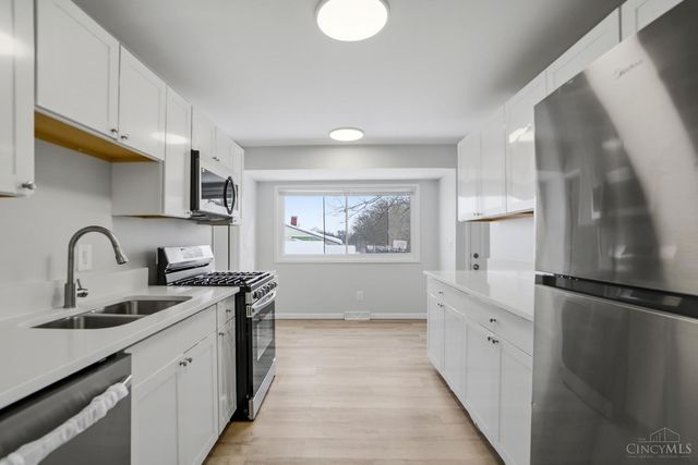 10240 Panola Drive, Woodlawn, OH 45215