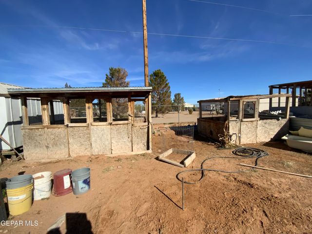 411 DORADO Lane, Chaparral, NM 88081