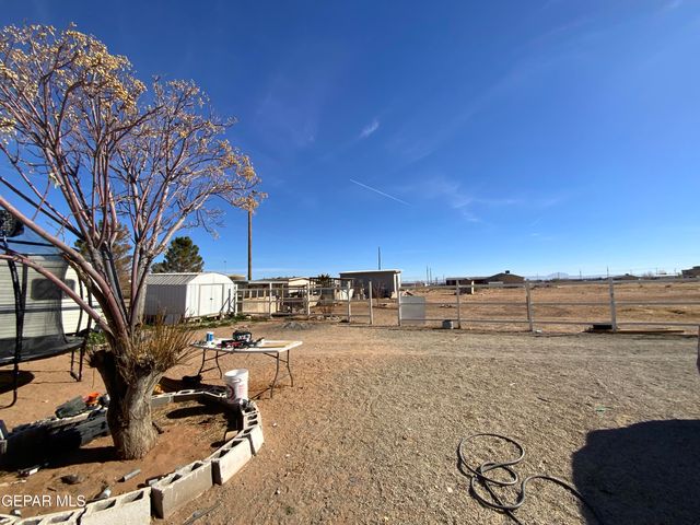 411 DORADO Lane, Chaparral, NM 88081