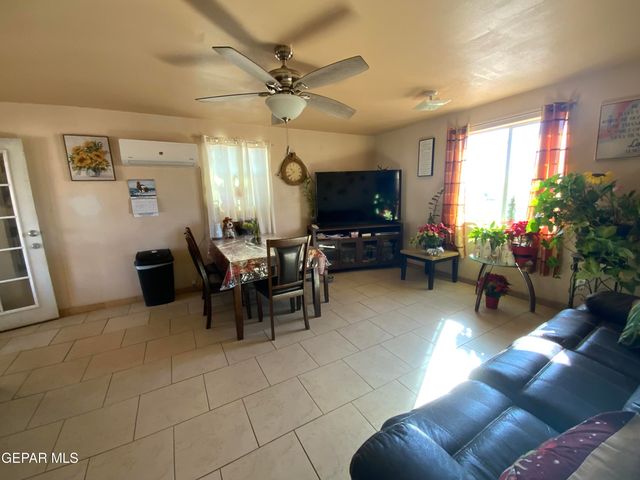 411 DORADO Lane, Chaparral, NM 88081