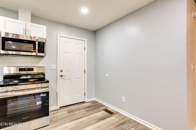 3300 Kendallmac Lane, Knoxville, TN 37931
