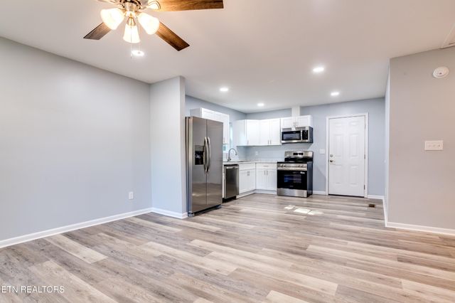 3300 Kendallmac Lane, Knoxville, TN 37931