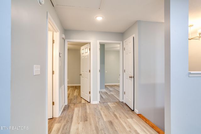3300 Kendallmac Lane, Knoxville, TN 37931