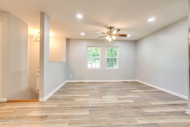 3300 Kendallmac Lane, Knoxville, TN 37931