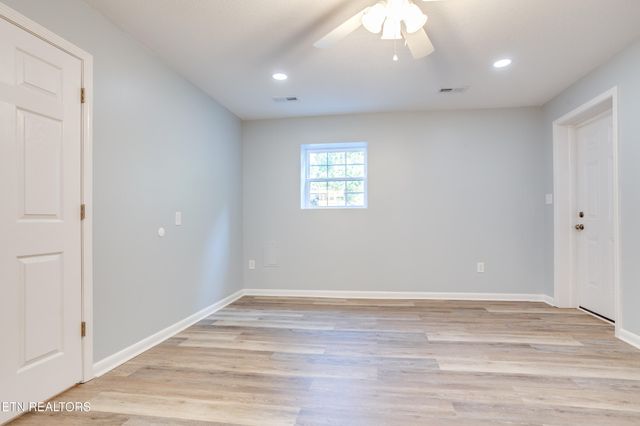 3300 Kendallmac Lane, Knoxville, TN 37931