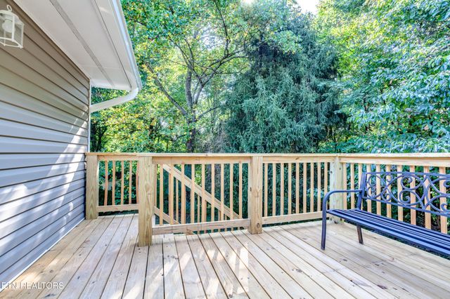 3300 Kendallmac Lane, Knoxville, TN 37931