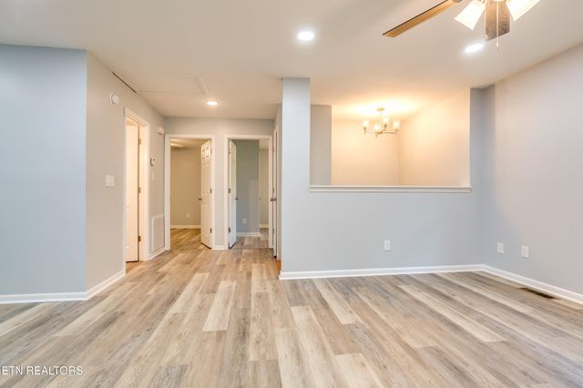 3300 Kendallmac Lane, Knoxville, TN 37931