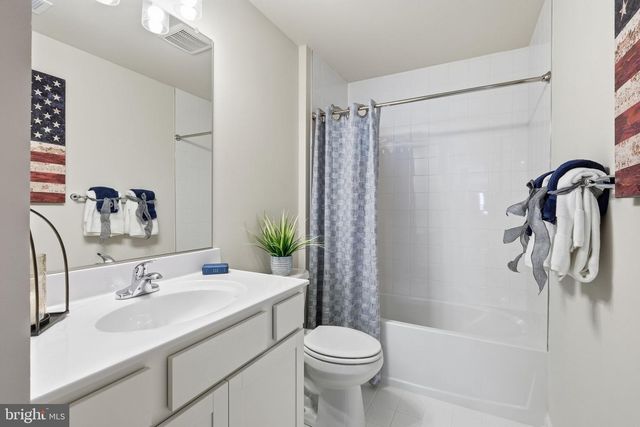 316 HERITAGE SHORES CIR, Bridgeville, DE 19933