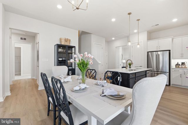 316 HERITAGE SHORES CIR, Bridgeville, DE 19933