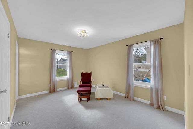 114 Starlight Road, Howell, NJ 07731