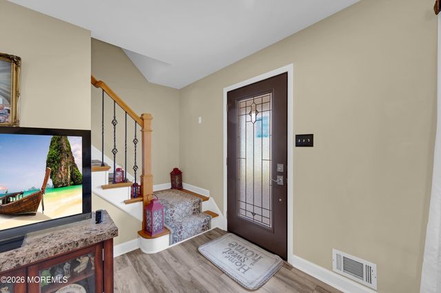 114 Starlight Road, Howell, NJ 07731