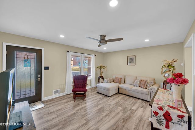 114 Starlight Road, Howell, NJ 07731