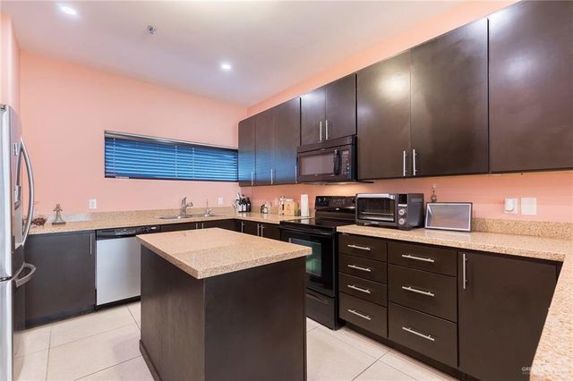 813 Travis Street 416, Mission, TX 78572