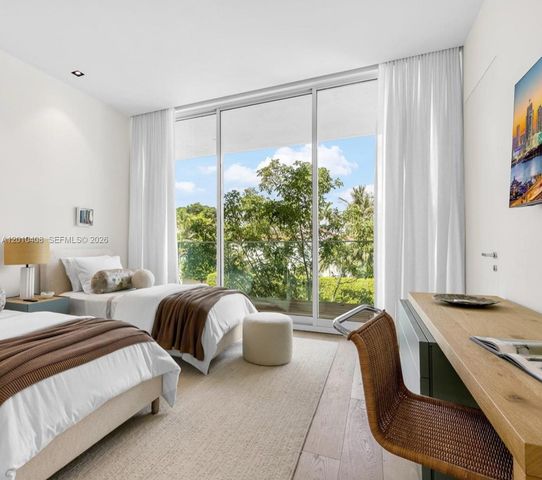 1081 W 48th St N01, Miami Beach, FL 33140
