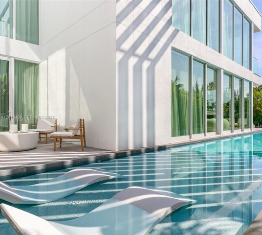 1081 W 48th St N01, Miami Beach, FL 33140