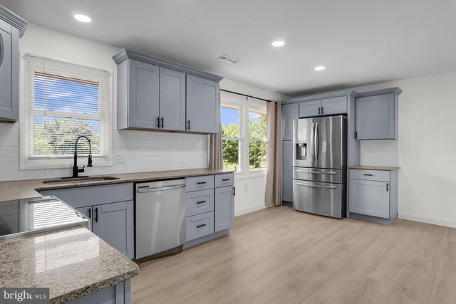 7257 UNION DEPOSIT RD, Hummelstown, PA 17036