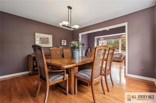 98 King Street, Edison, NJ 08820