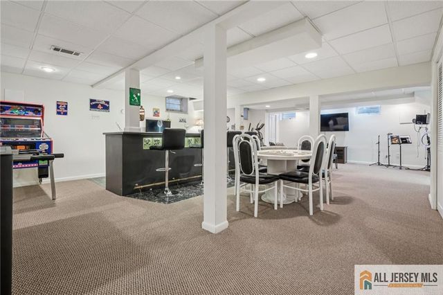 98 King Street, Edison, NJ 08820