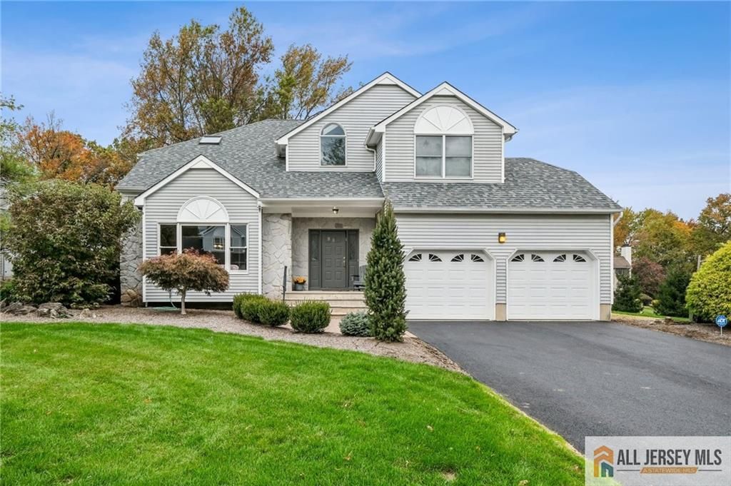 98 King Street, Edison, NJ 08820