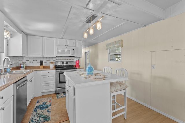 4949 BRAE BURN AVENUE, Sarasota, FL 34234